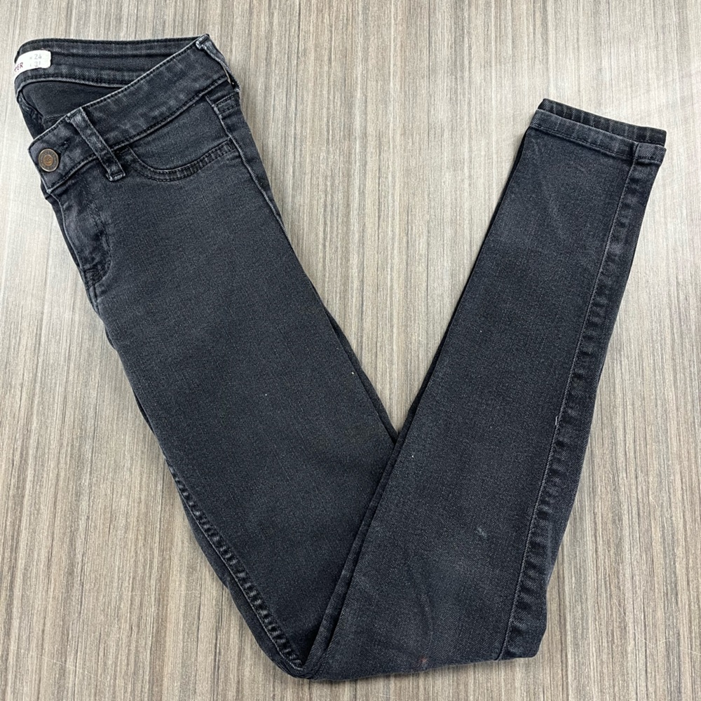 Hollister pants